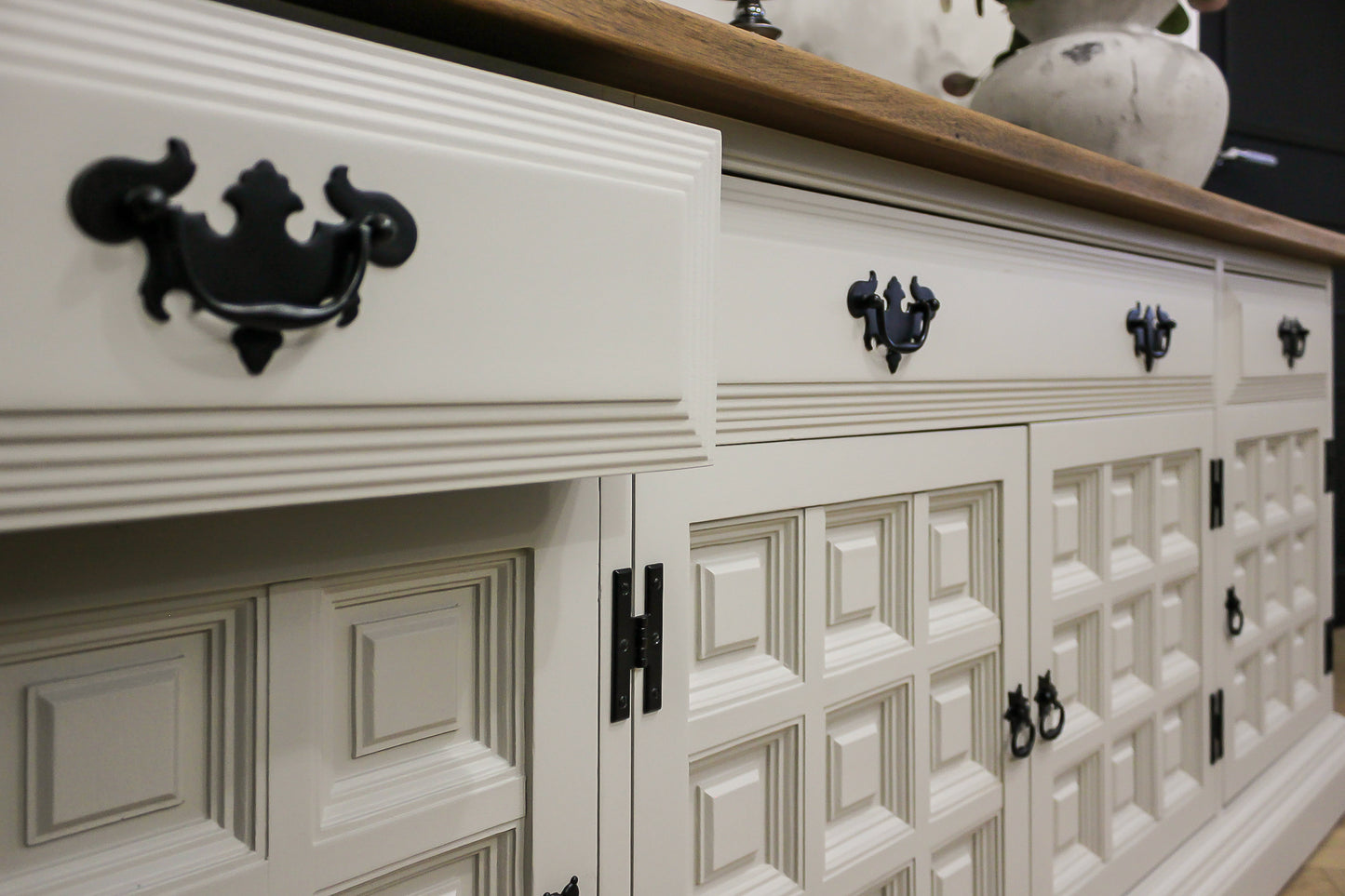 The Toledo sideboard - Off White